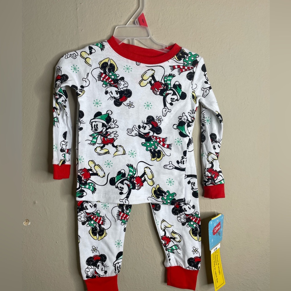 New with tags Mickey and Minnie pajamas 2t